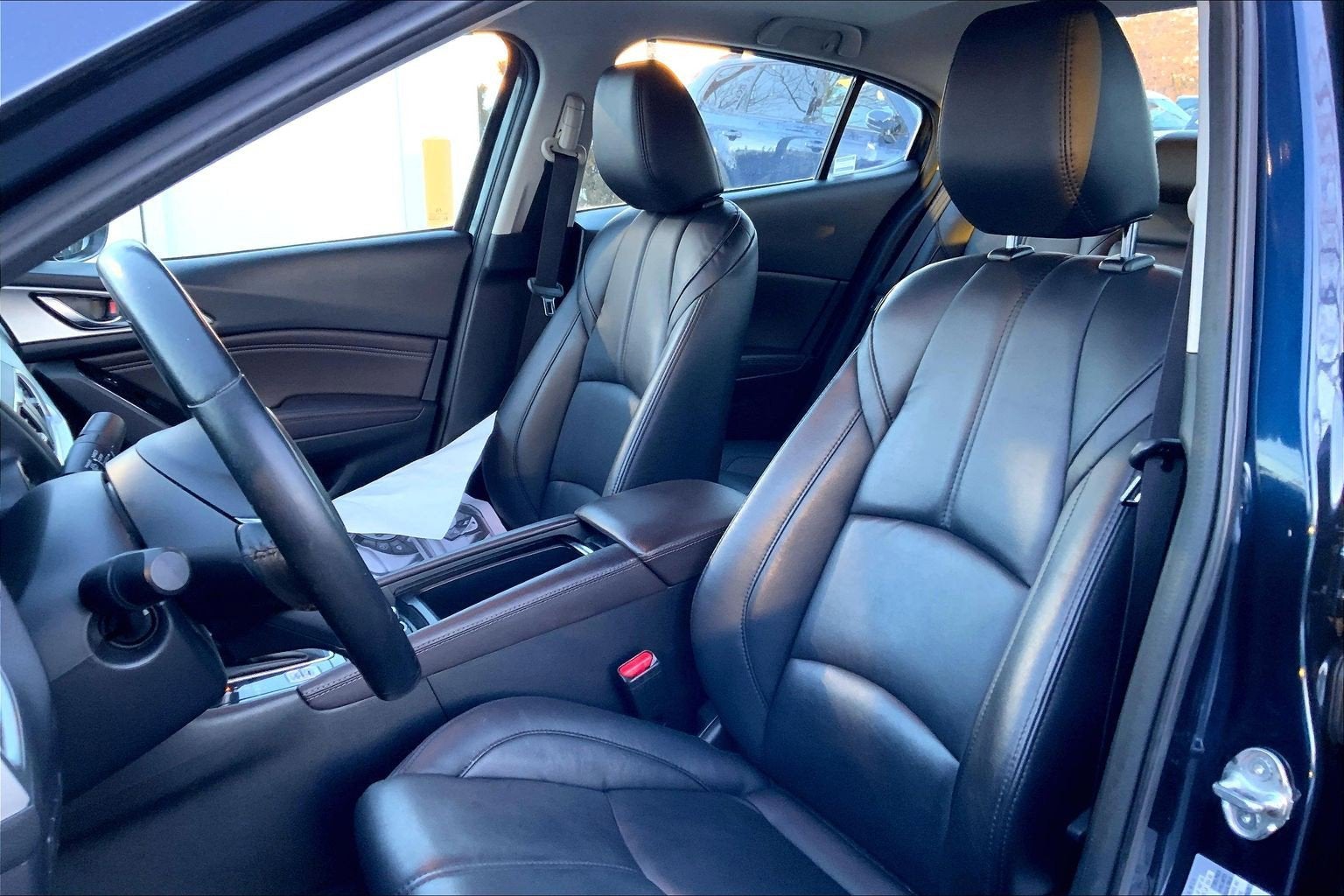 2018 Mazda Mazda3 4-Door Touring