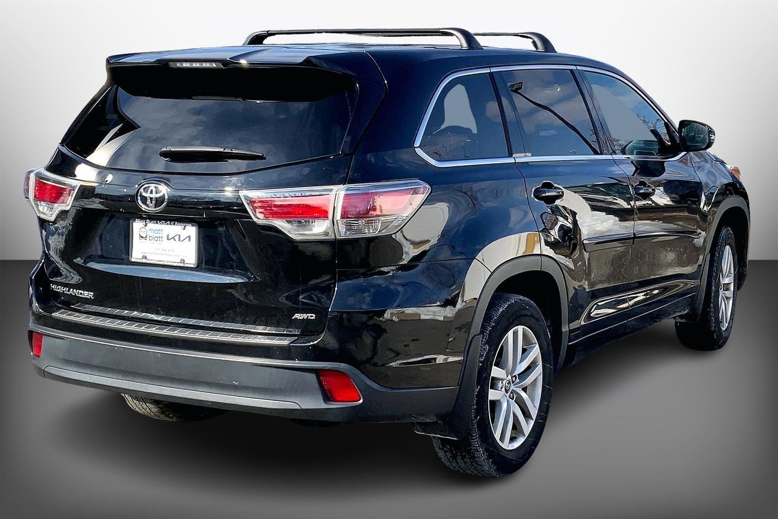 2016 Toyota Highlander LE