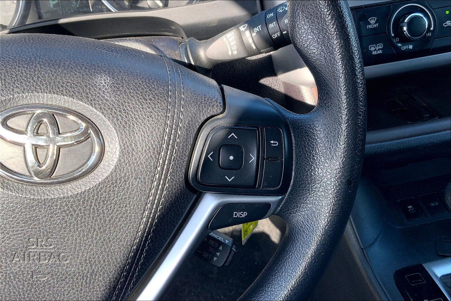 2016 Toyota Highlander LE