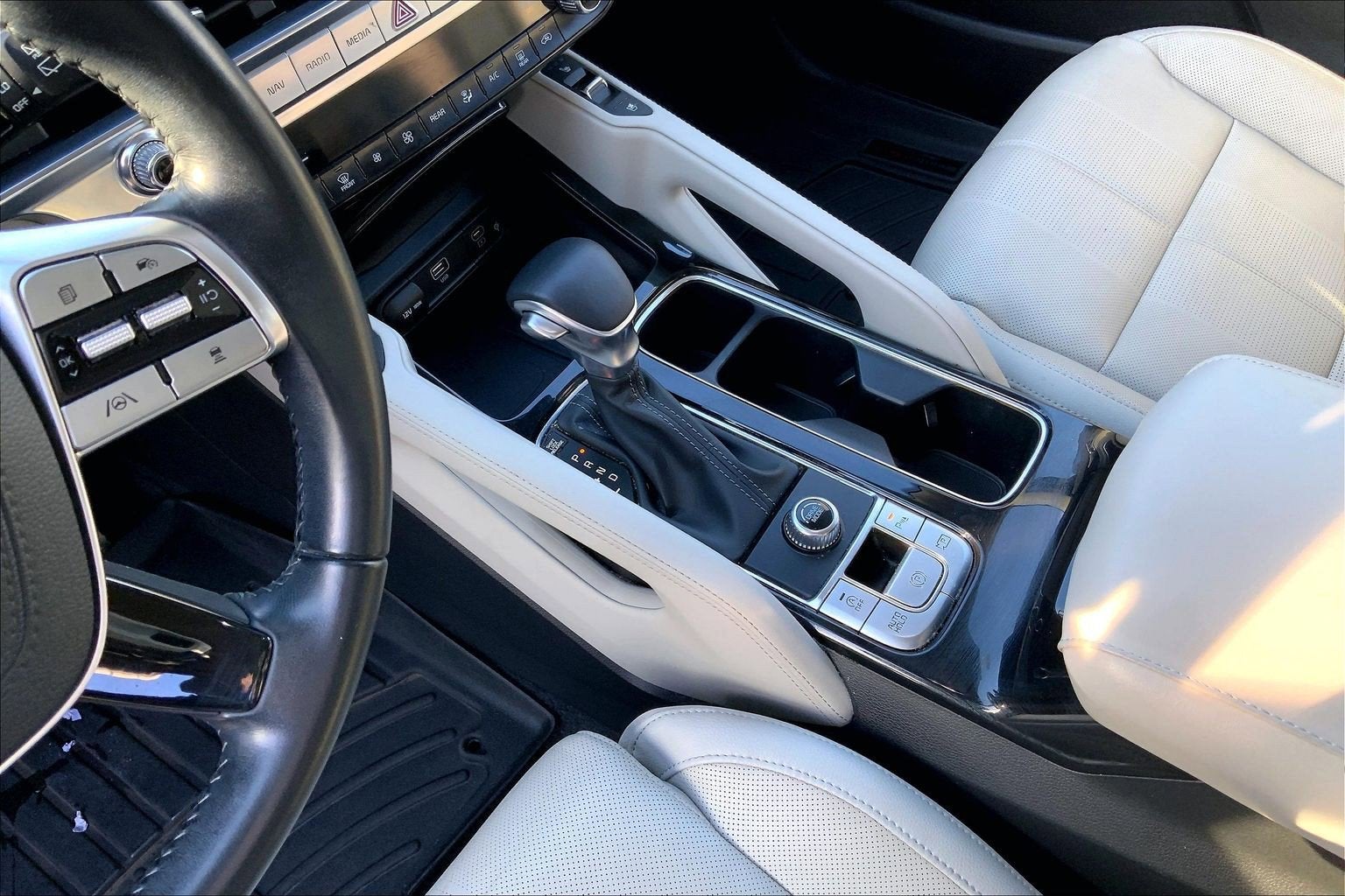 2023 Kia Telluride SX