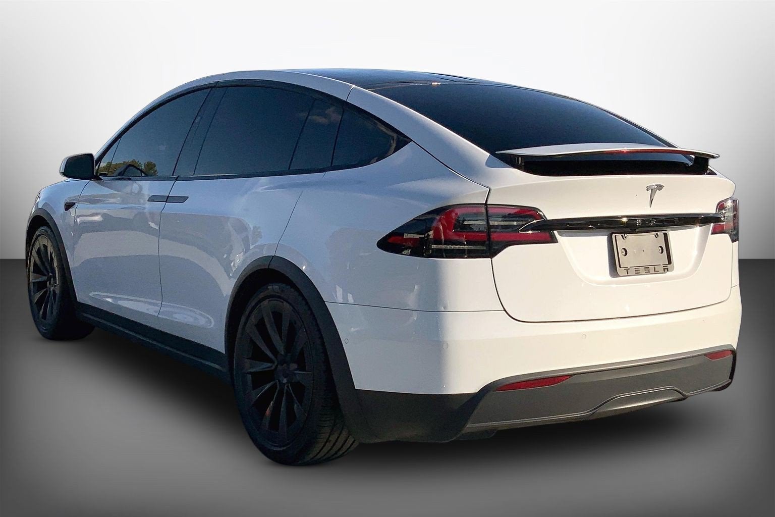 2023 Tesla Model X Long Range