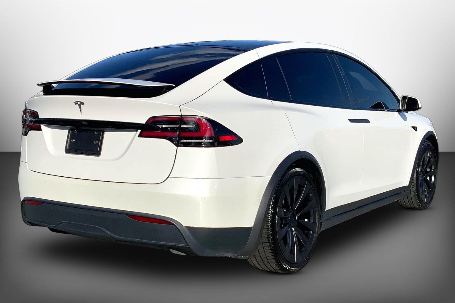 2023 Tesla Model X Long Range