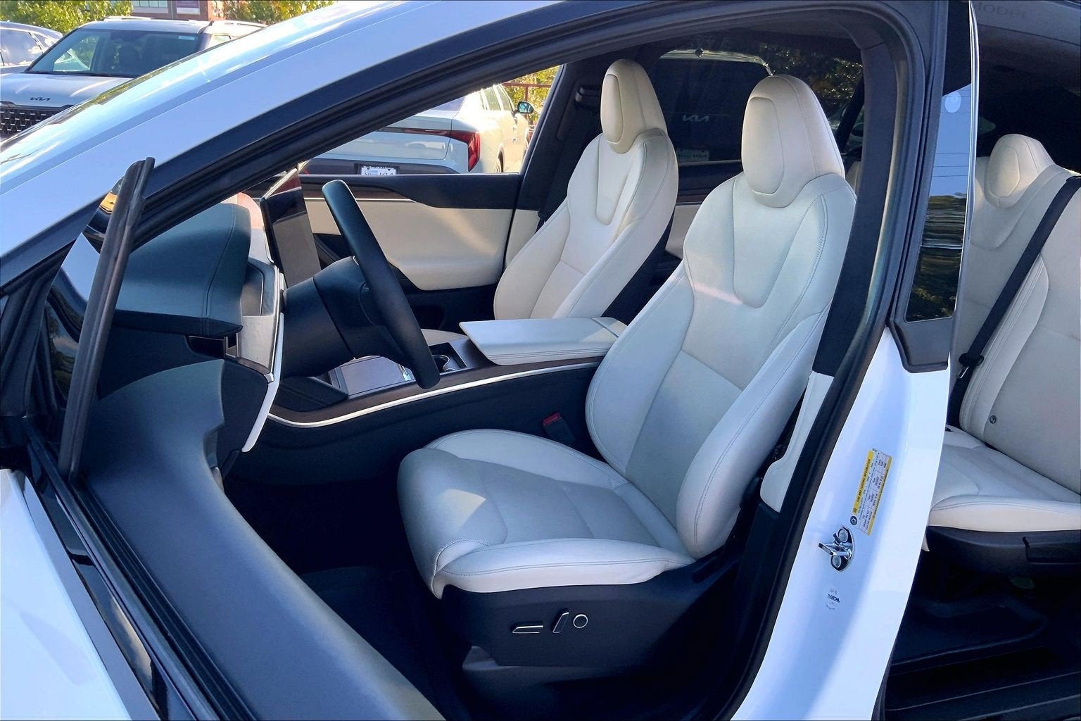 2023 Tesla Model X Long Range