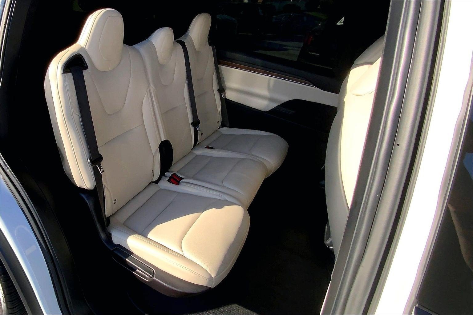 2023 Tesla Model X Long Range