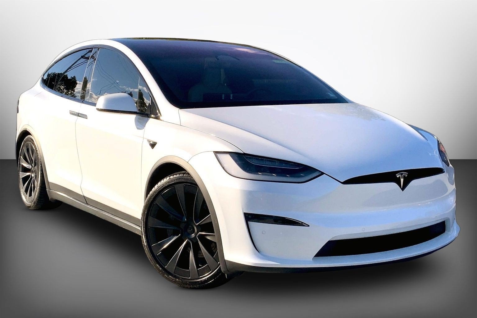 2023 Tesla Model X Long Range