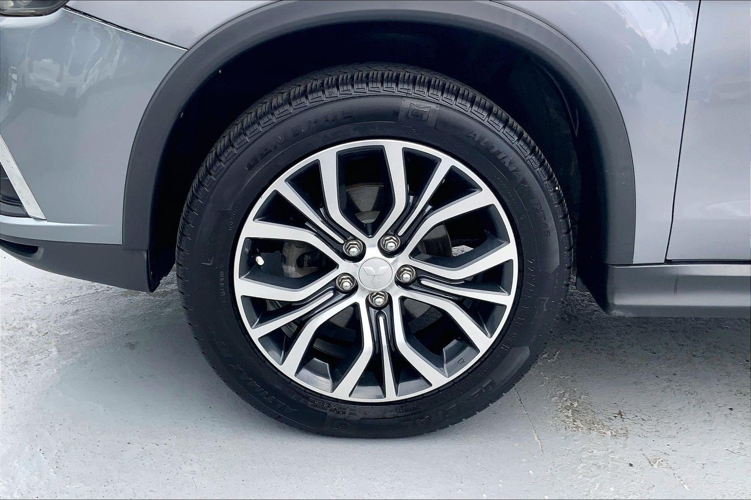 2019 Mitsubishi Outlander Sport SE 2.0