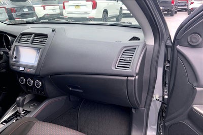 2019 Mitsubishi Outlander Sport SE 2.0