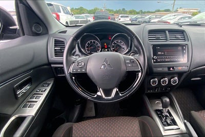 2019 Mitsubishi Outlander Sport SE 2.0