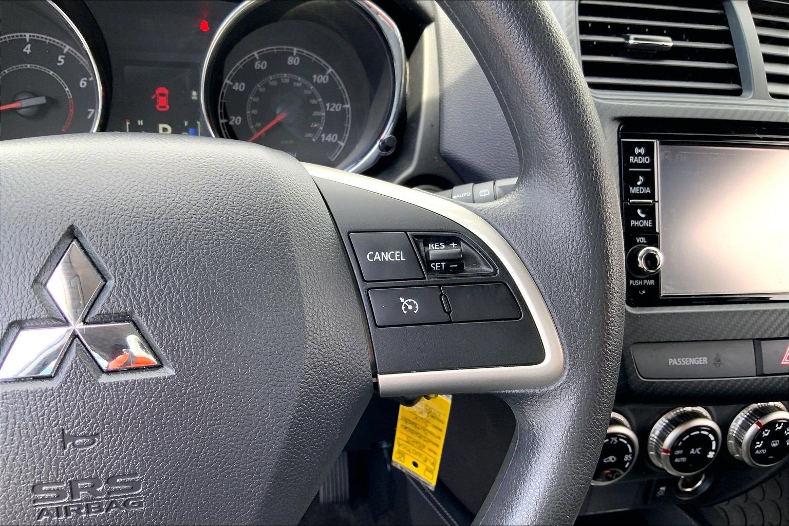 2025 Mitsubishi Outlander Sport ES