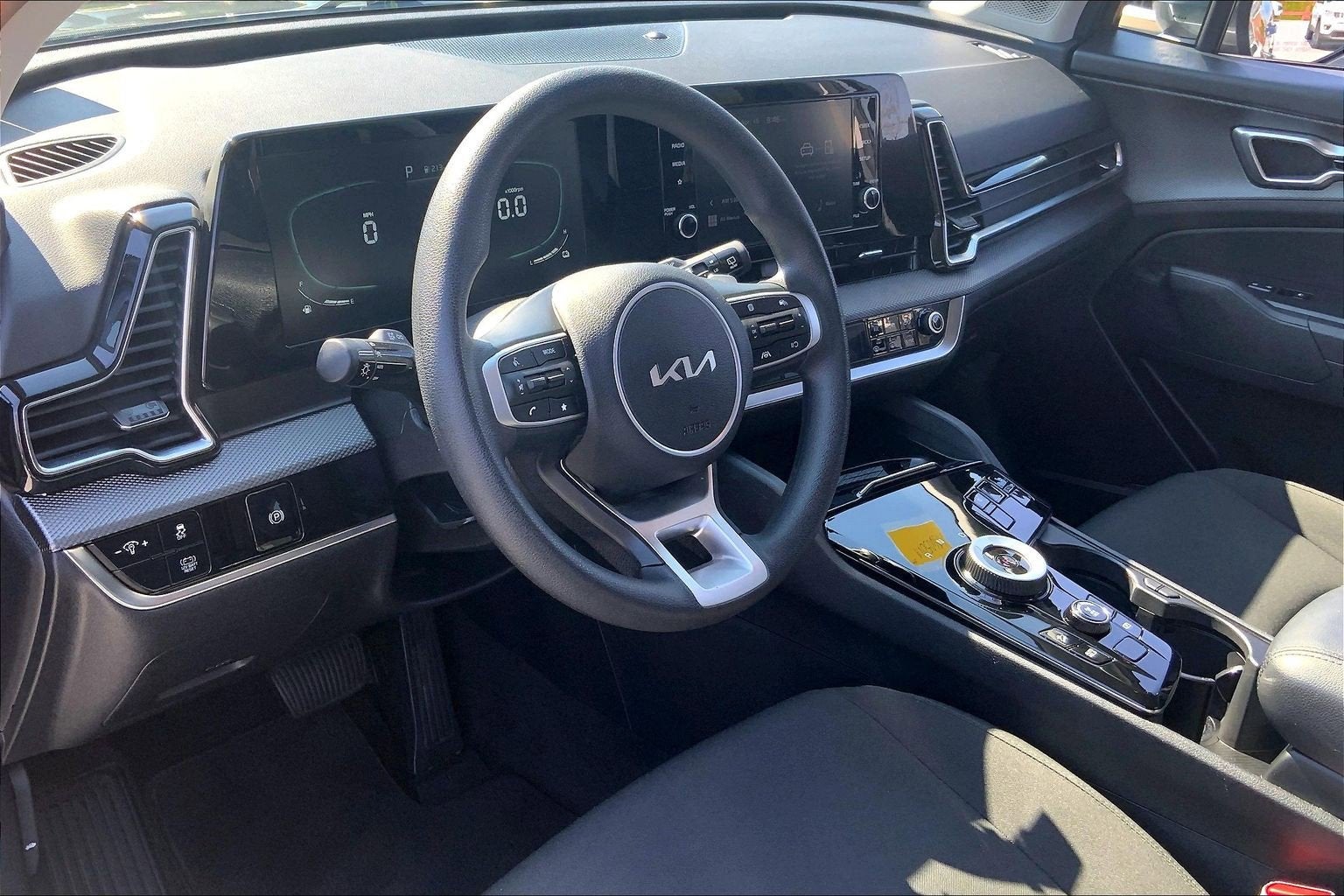 2023 Kia Sportage Hybrid LX