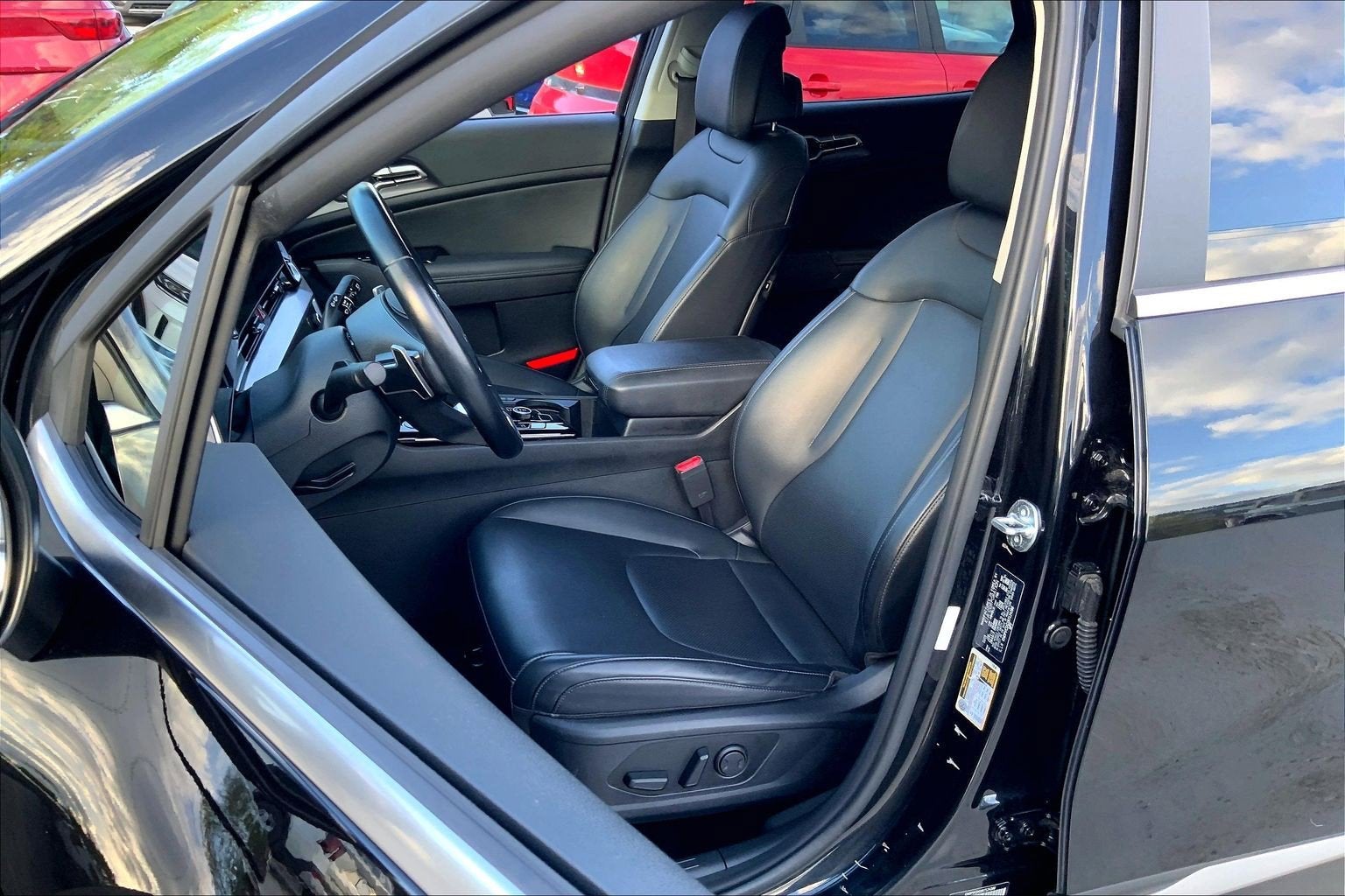 2024 Kia Sportage Hybrid EX