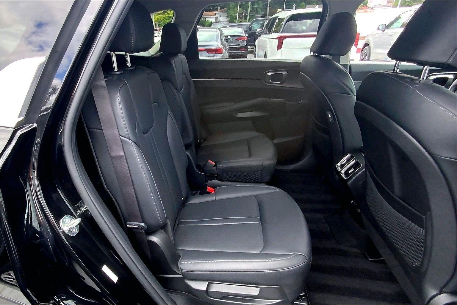 2023 Kia Sorento Hybrid EX