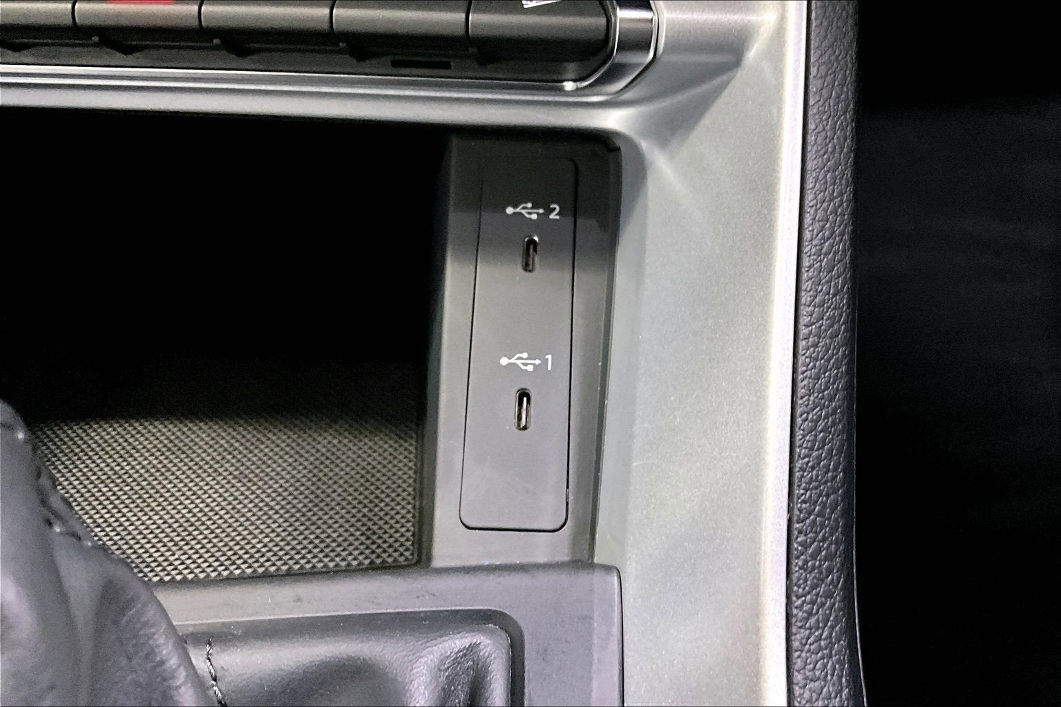 2022 Audi Q3 S line Premium