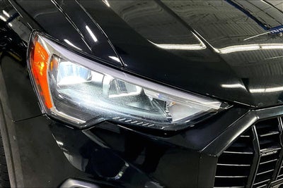 2022 Audi Q3 S line Premium