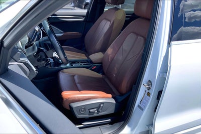 2021 Audi Q3 S line Premium Plus