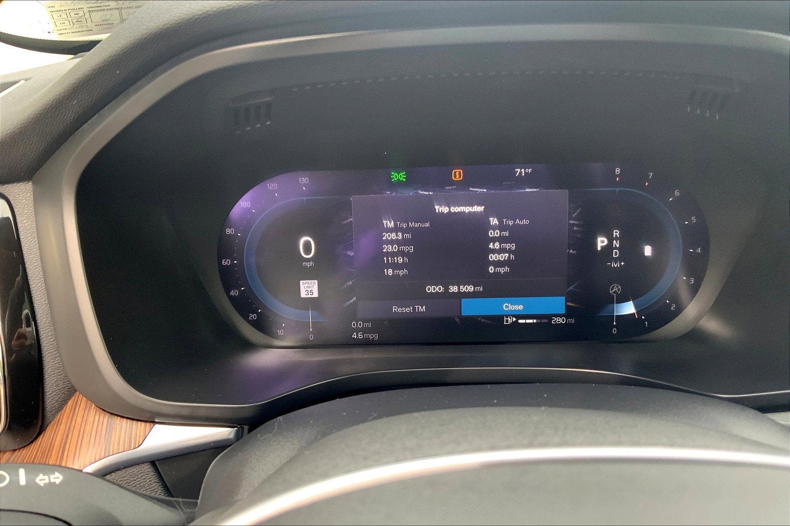 2022 Volvo XC60 Momentum