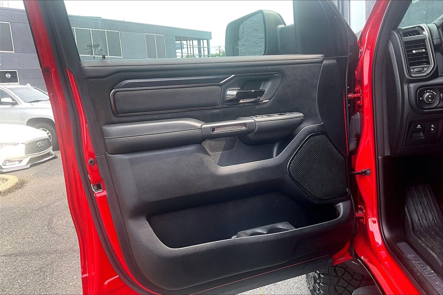 2025 RAM 1500 RHO