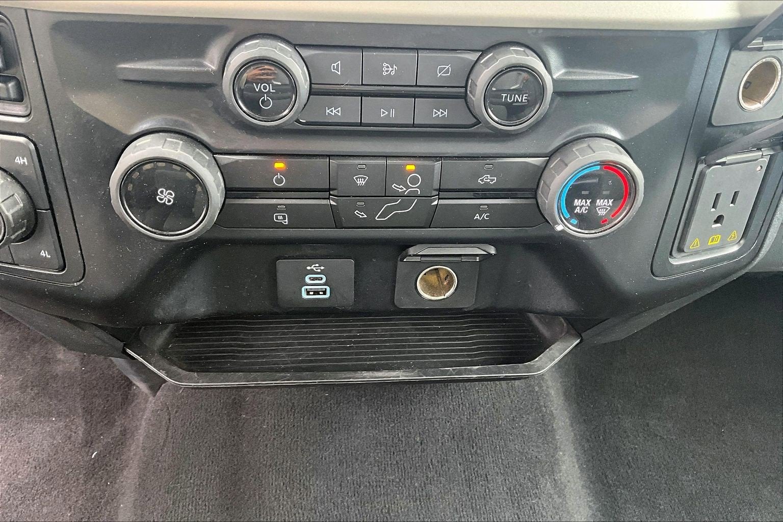 2024 Ford Super Duty F-250 SRW XLT