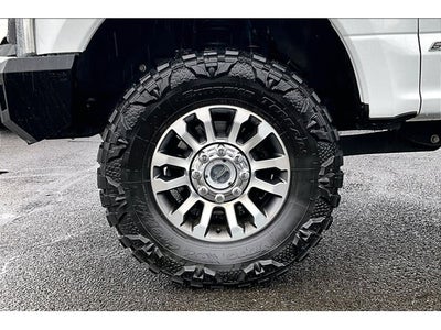 2022 Ford Super Duty F-250 SRW LARIAT