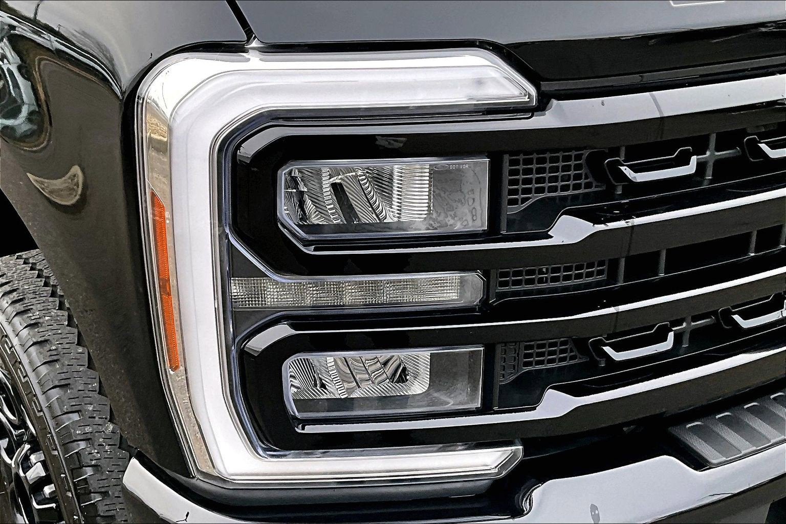 2024 Ford Super Duty F-250 SRW LARIAT