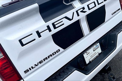 2022 Chevrolet Silverado 1500 Custom