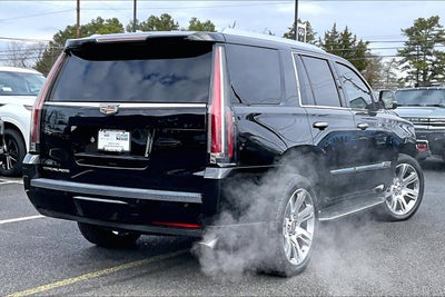 2016 Cadillac Escalade Luxury Collection