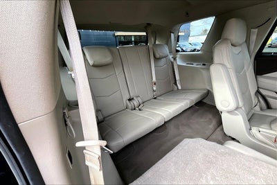 2016 Cadillac Escalade Luxury Collection