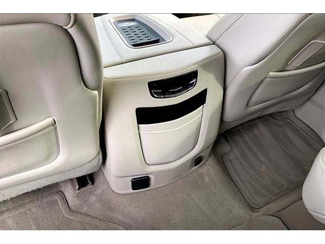 2016 Cadillac Escalade Luxury Collection