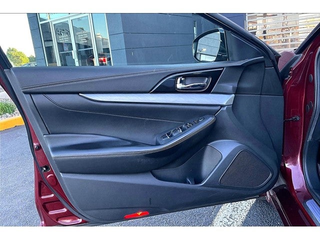 2018 Nissan Maxima SV