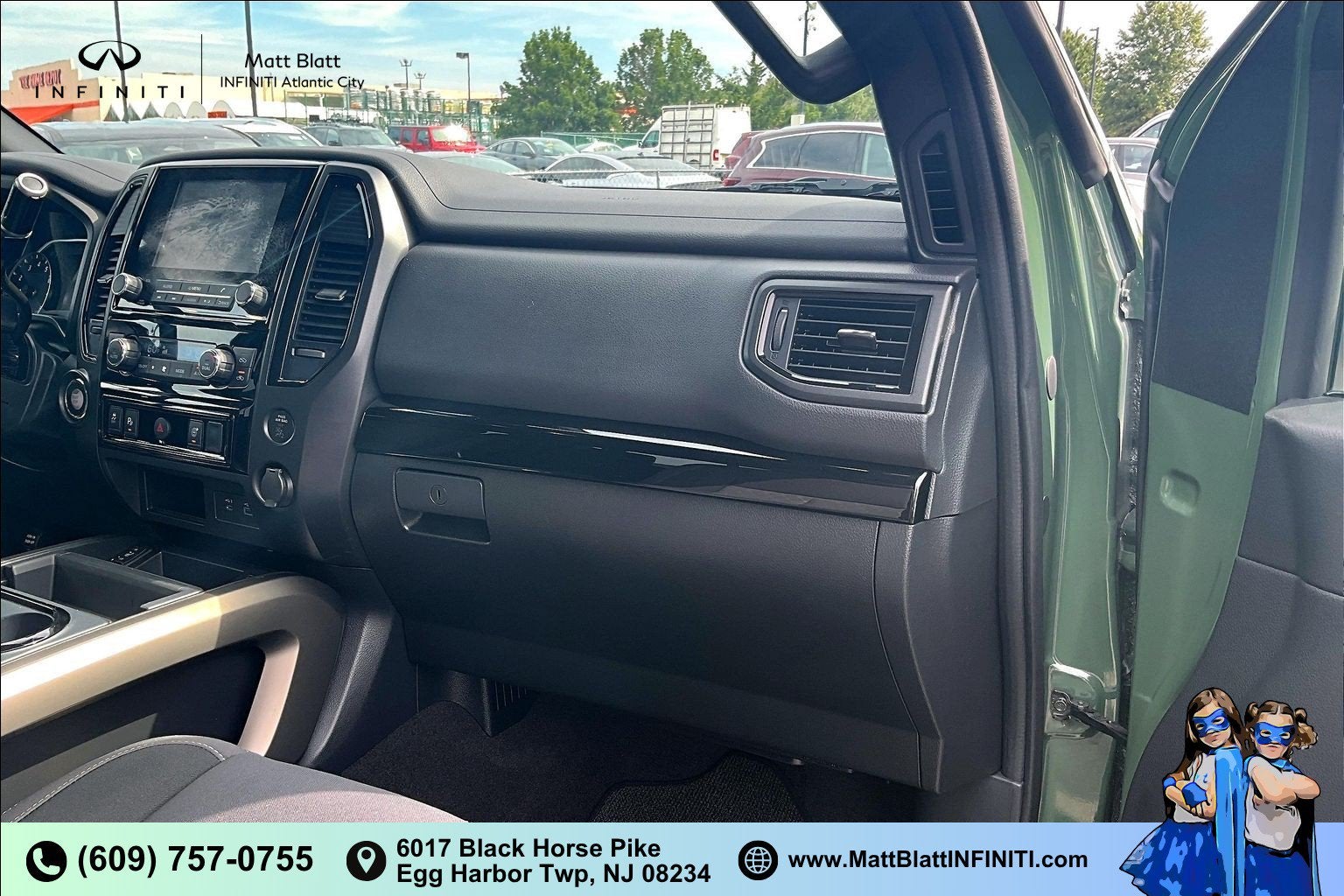2024 Nissan Titan SV