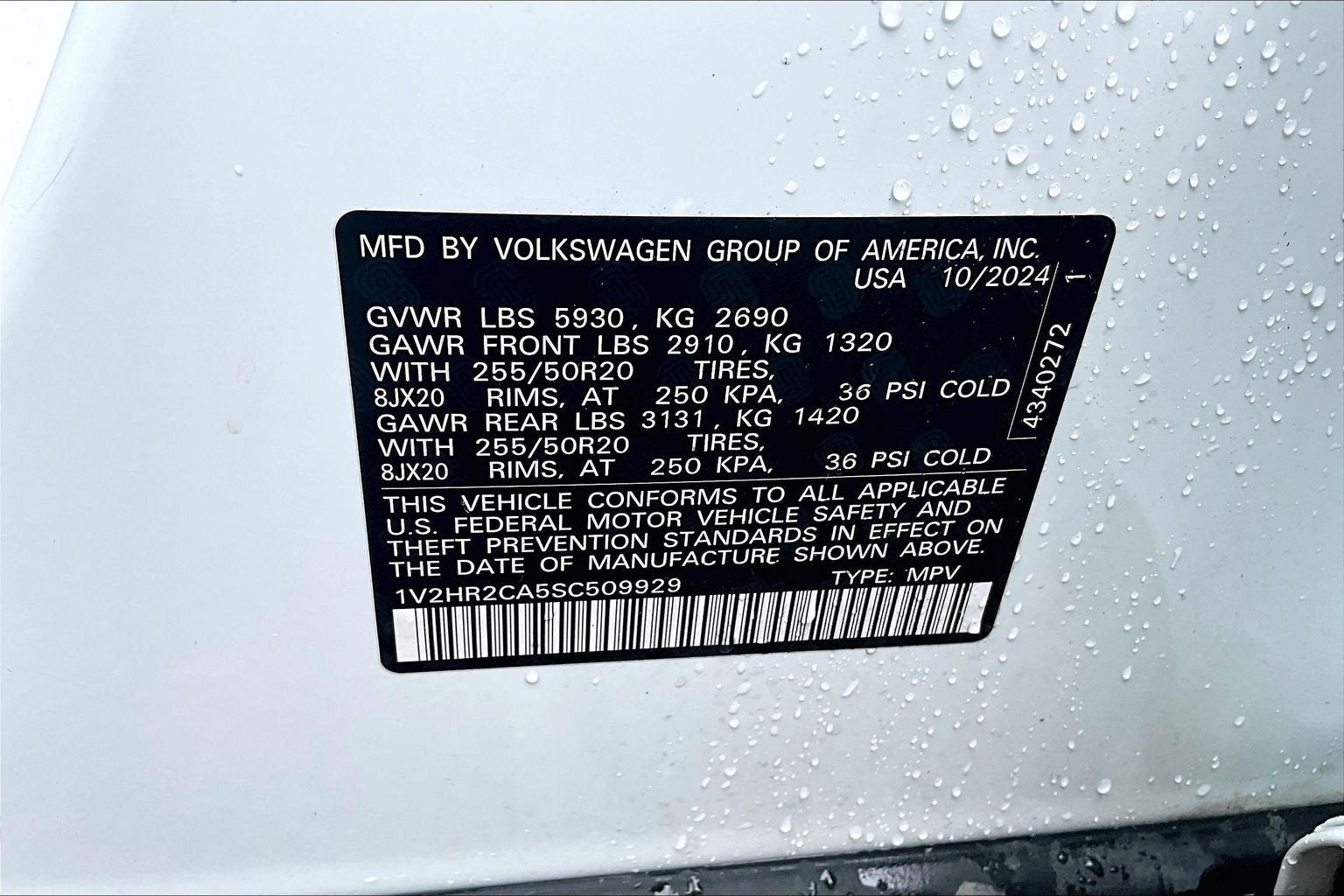 2025 Volkswagen Atlas 2.0T SE w/Technology