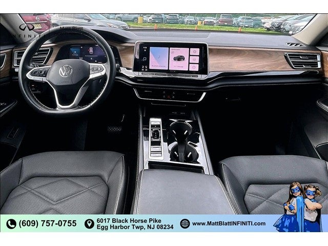 2025 Volkswagen Atlas 2.0T SE w/Technology