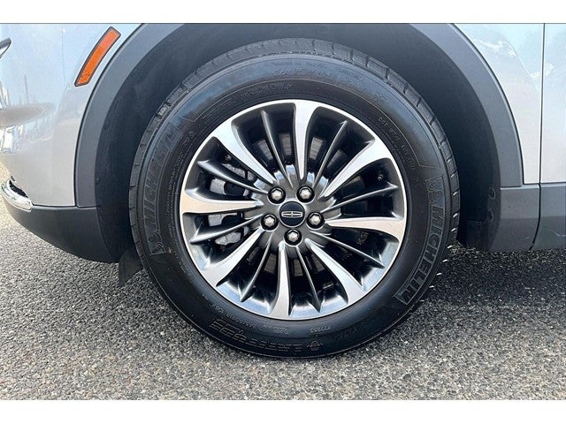 2023 Lincoln Nautilus Standard