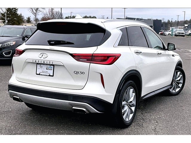 2021 INFINITI QX50 LUXE