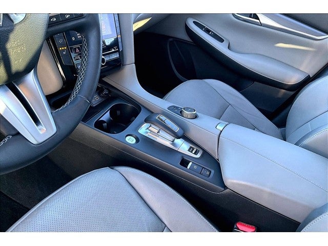 2023 INFINITI QX50 LUXE FWD