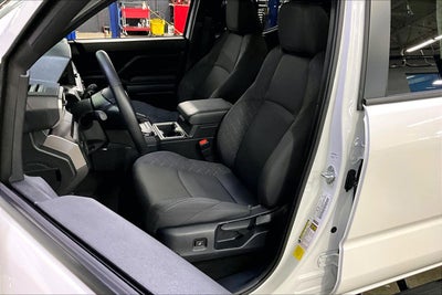 2024 Toyota Tacoma 4WD SR5