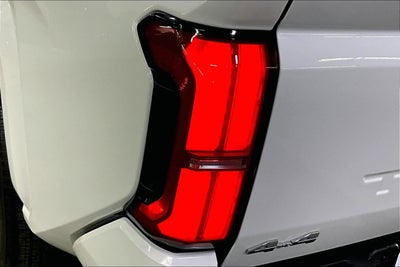 2024 Toyota Tacoma 4WD SR5