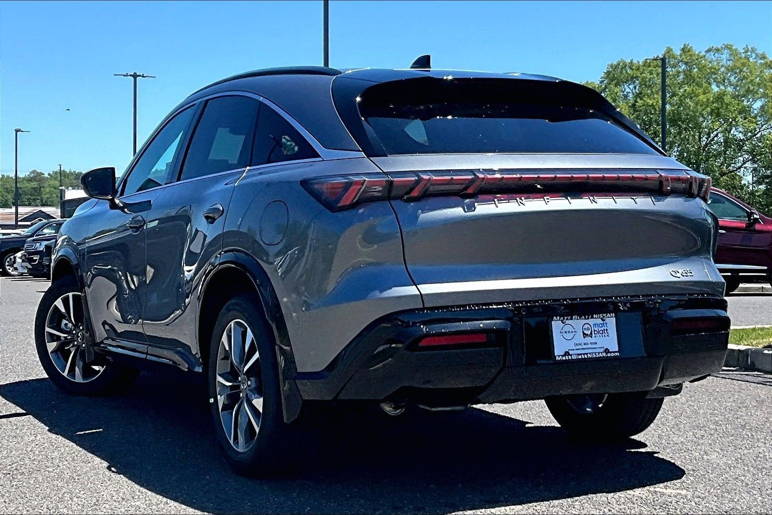 2027 INFINITI QX65 Luxe AWD