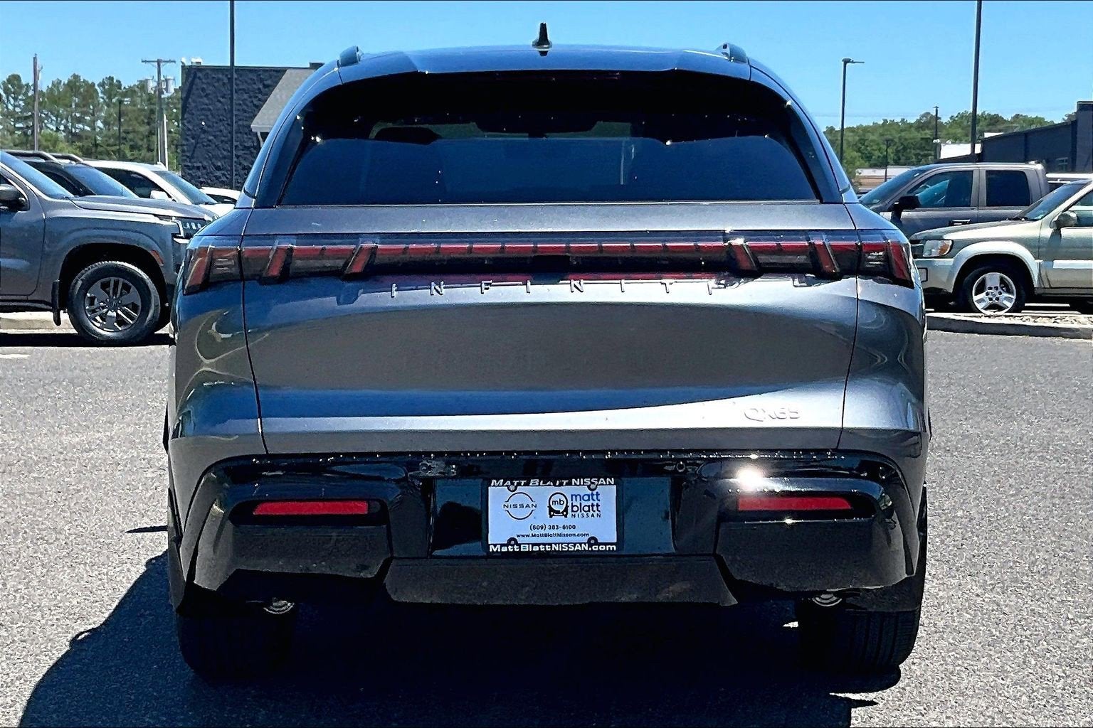 2027 INFINITI QX65 Luxe AWD