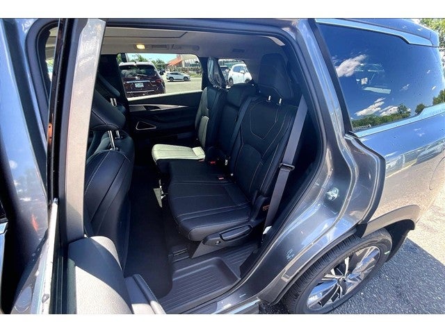 2027 INFINITI QX60 Luxe AWD