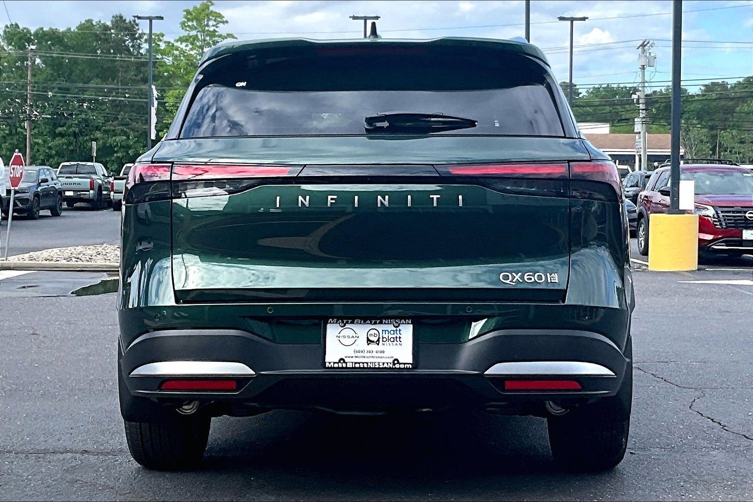 2027 INFINITI QX60 Luxe AWD
