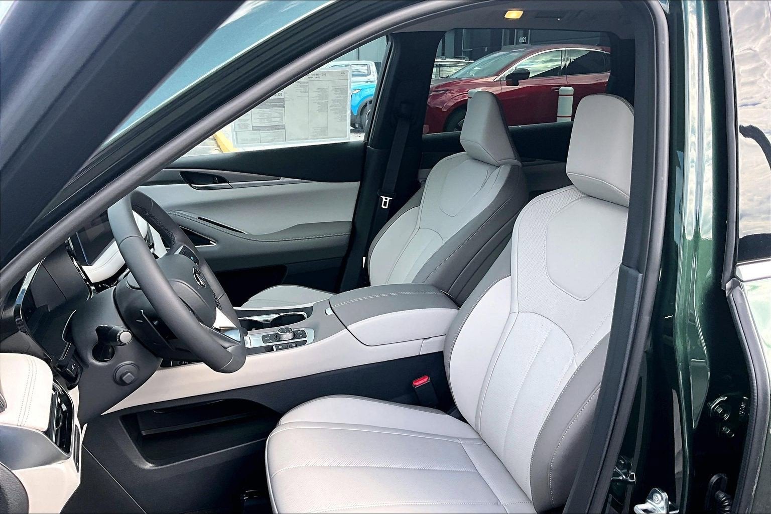 2027 INFINITI QX60 Luxe AWD