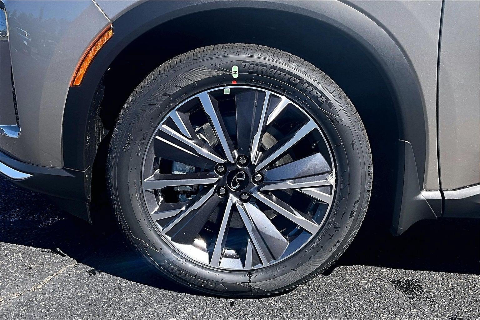 2027 INFINITI QX60 Luxe AWD