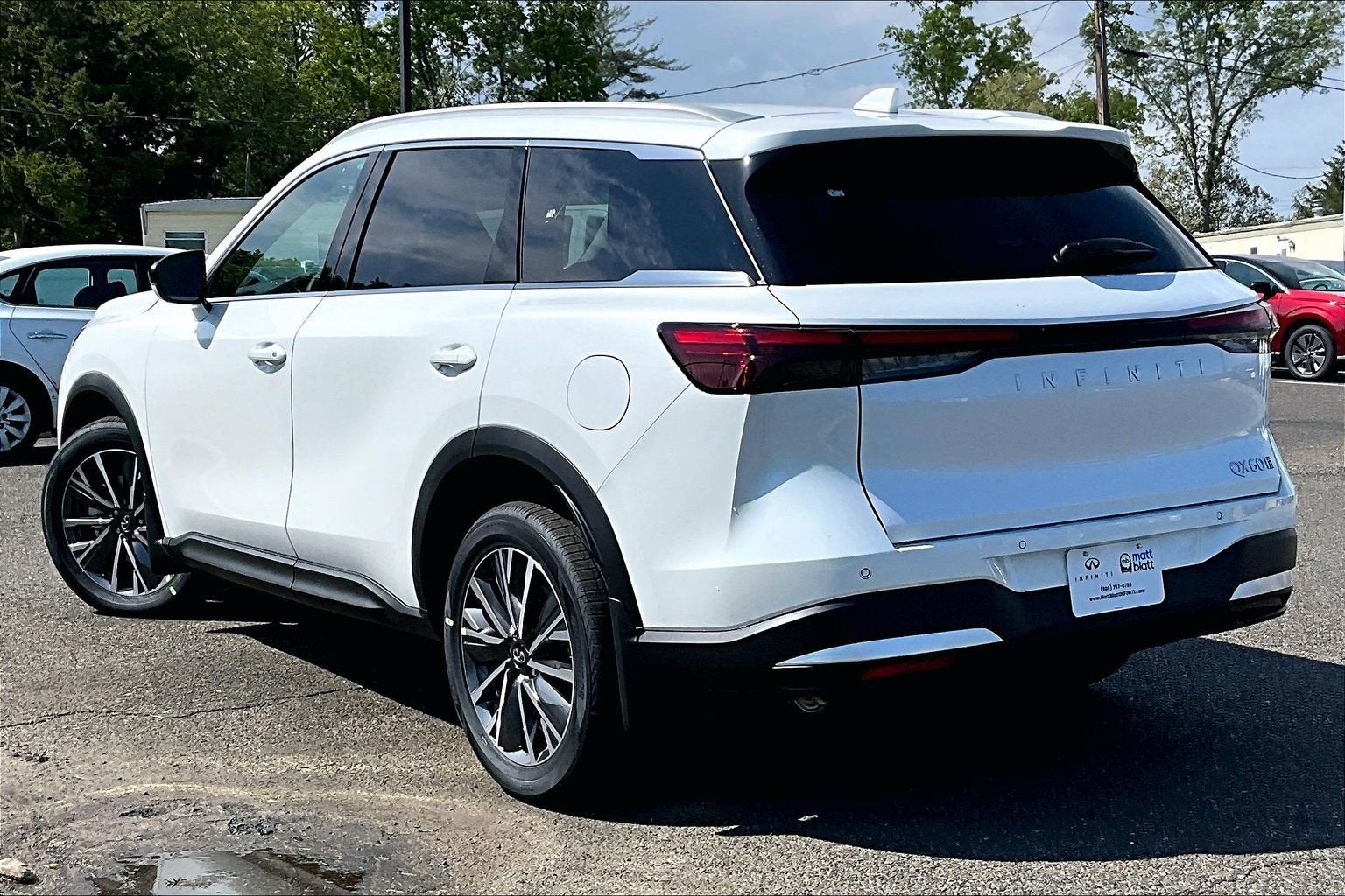 2027 INFINITI QX60 Luxe AWD