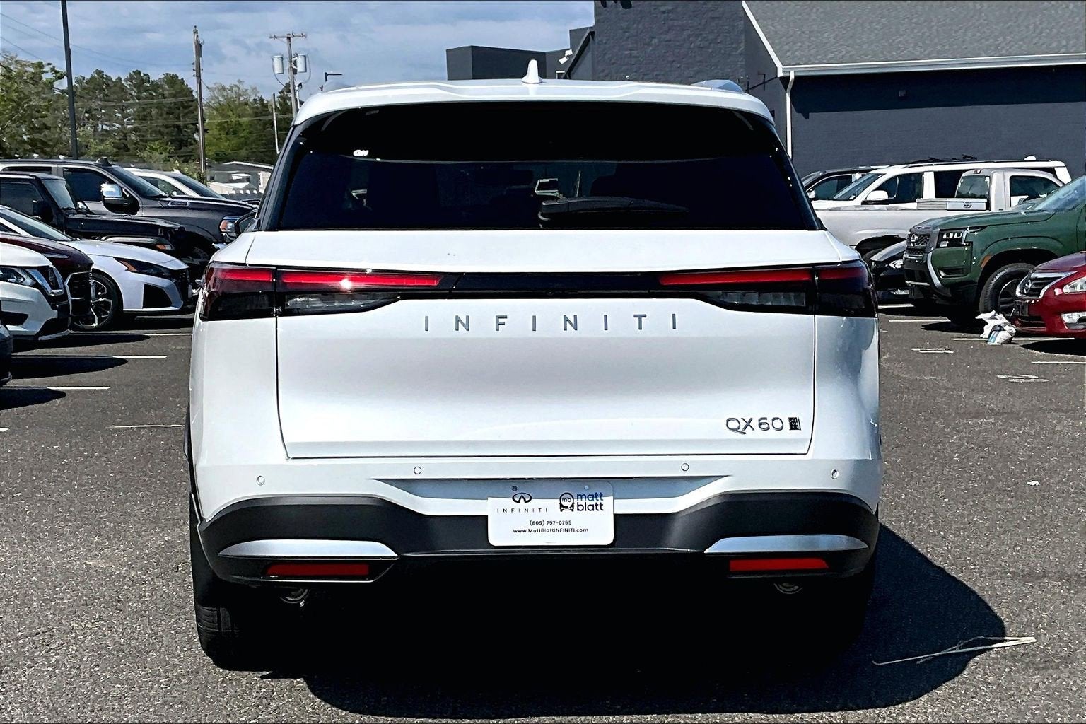 2027 INFINITI QX60 Luxe AWD
