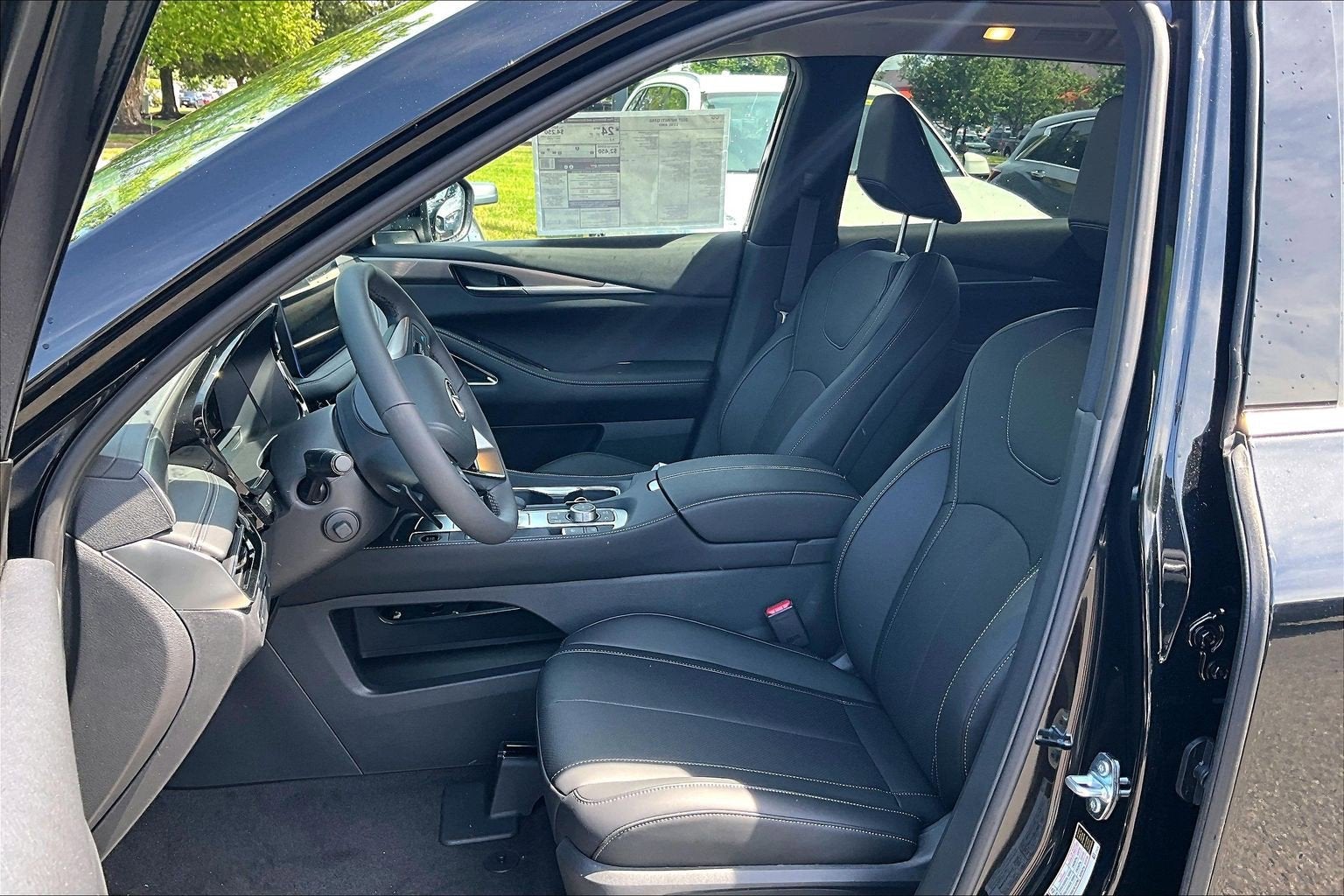 2027 INFINITI QX60 Luxe AWD