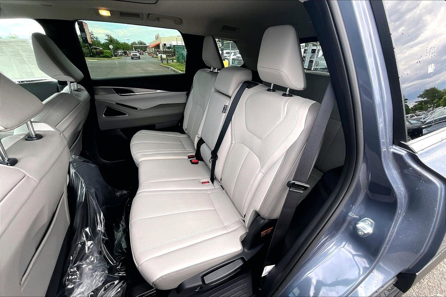 2027 INFINITI QX60 Luxe AWD