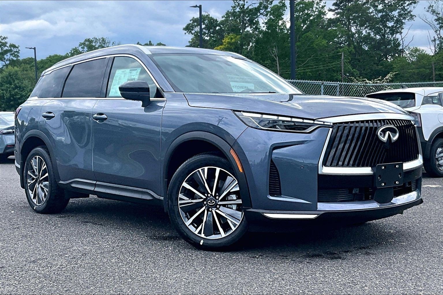2027 INFINITI QX60 Luxe AWD