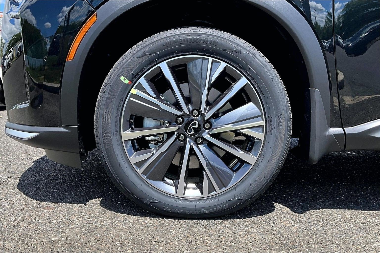2027 INFINITI QX60 Luxe AWD