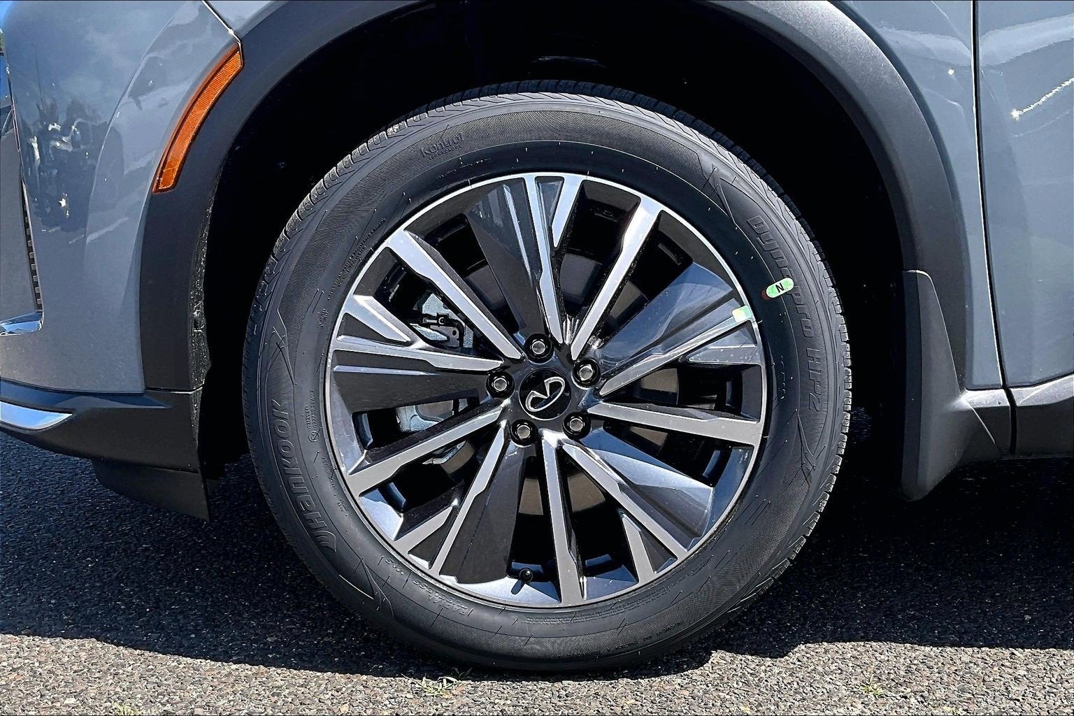 2027 INFINITI QX60 Luxe AWD